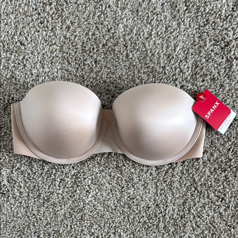 NWT SPANX Tan Strapless Bra Seamless Design - 34C